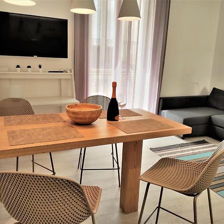 Edesia Apartment- Ortigia Holidays Syracuse ภายนอก รูปภาพ